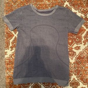 Swiftly relaxed short sleeve!